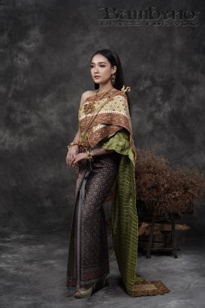 ชุดไทยเจ้าสาว ชุดไทยจักรพรรดิ์ เช่าที่แบมบี้ เวดดิ้ง ห้วยขวาง